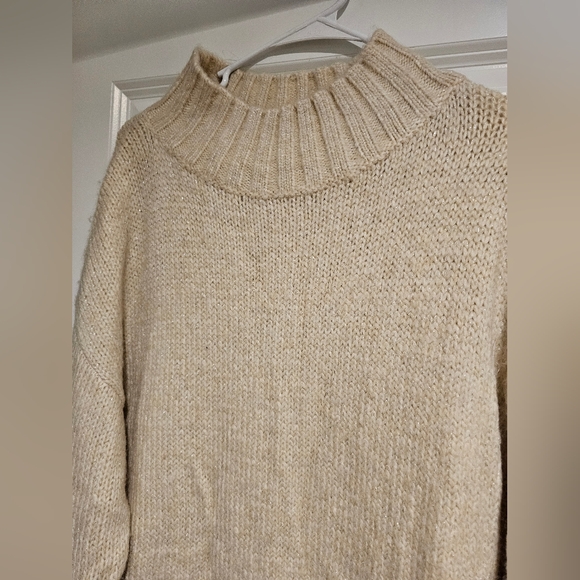 Beautiful Express Sparkly White Sweater Dress - Picture 4 of 5